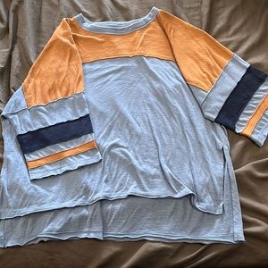 Crop t shirt. SO brand. Size Large. Blue, navy and tan